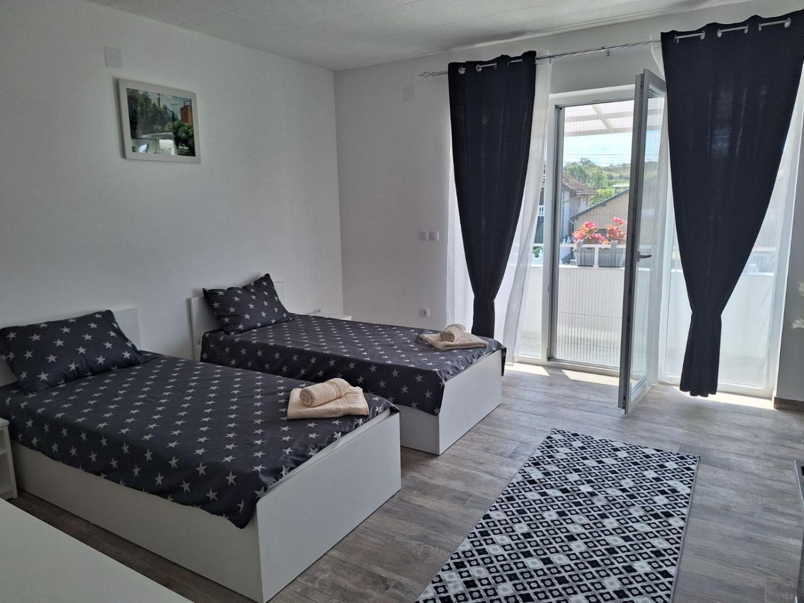 Apartmani Koki Κλάντοβο Εξωτερικό φωτογραφία
