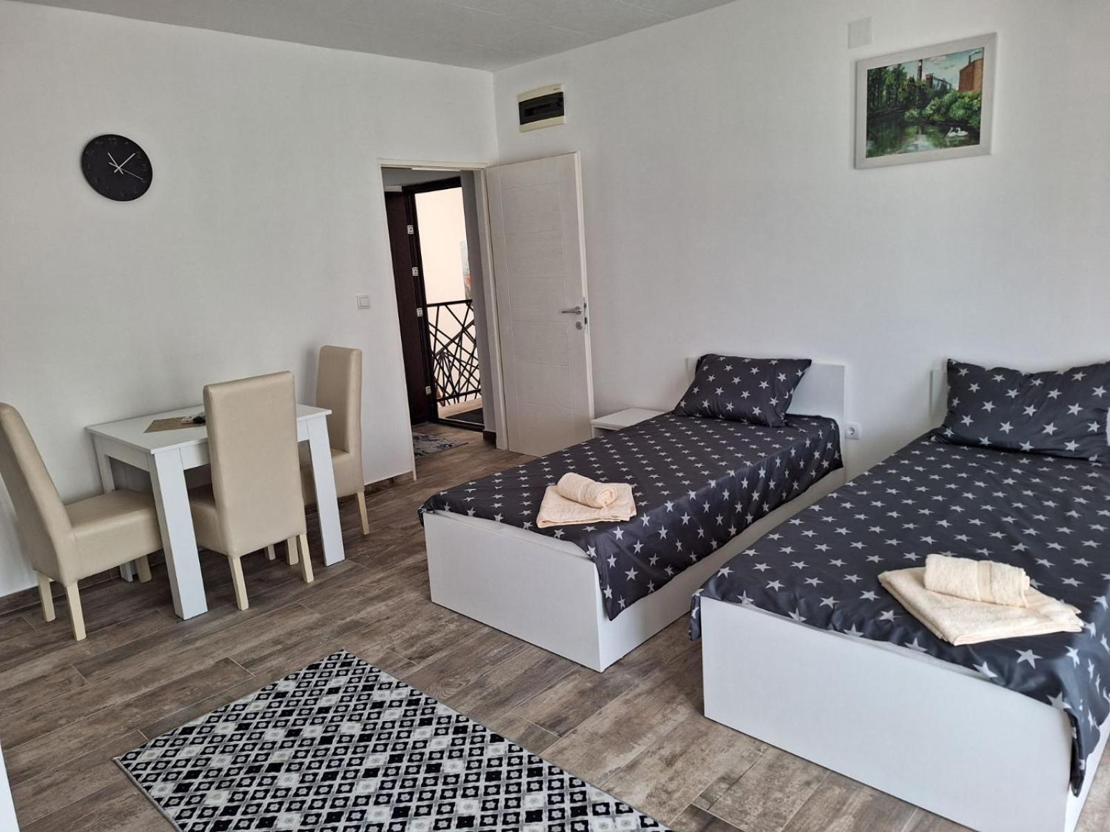 Apartmani Koki Κλάντοβο Εξωτερικό φωτογραφία