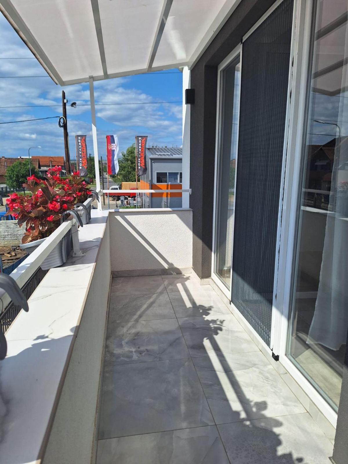 Apartmani Koki Κλάντοβο Εξωτερικό φωτογραφία