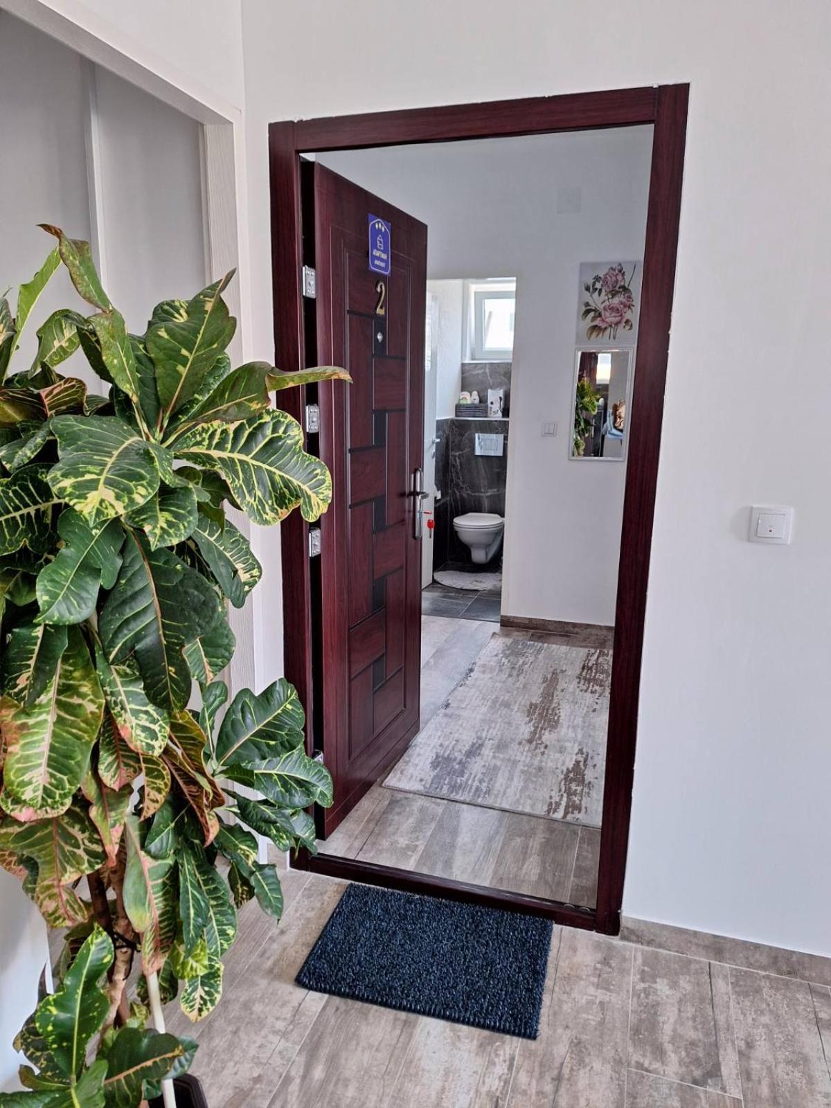 Apartmani Koki Κλάντοβο Εξωτερικό φωτογραφία